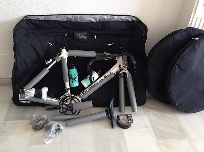 Packing Bicycle for Air Travels with Foams