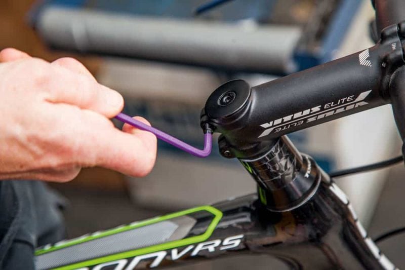 Tightening Bike Stem Bolts